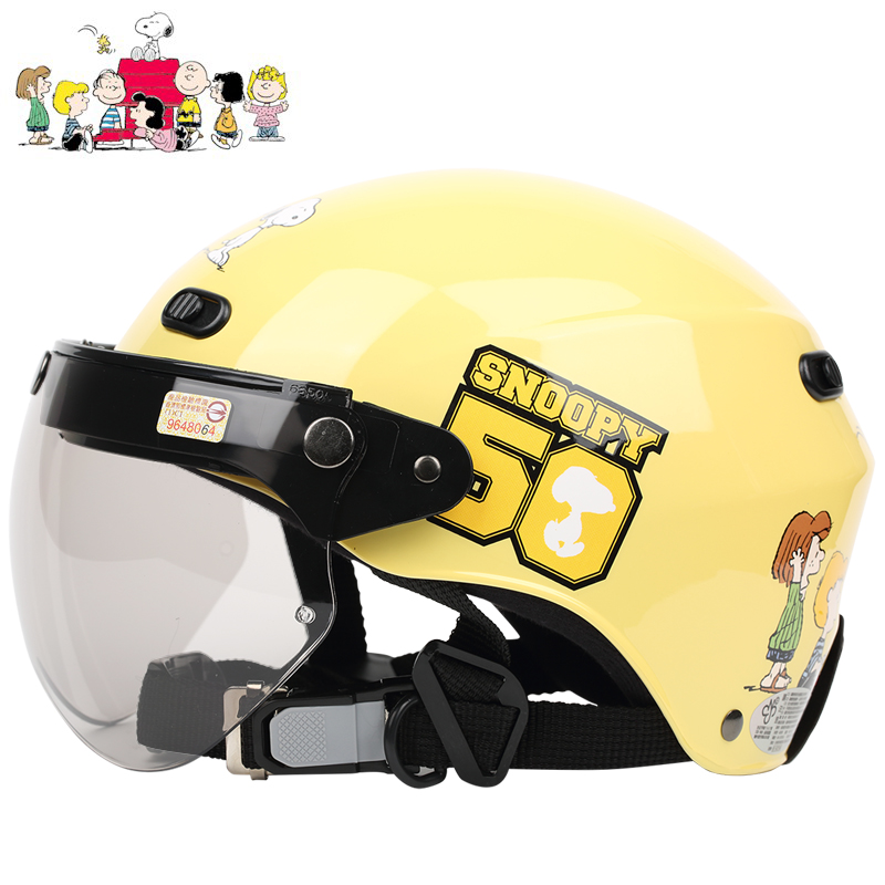 台湾华泰家族黄色电动摩托车成人头盔卡通男女夏季防晒半盔四季
