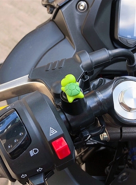 摩托车装饰品电动车机车油箱盖刹车油盒摆件乌龟公仔可爱迷你通用