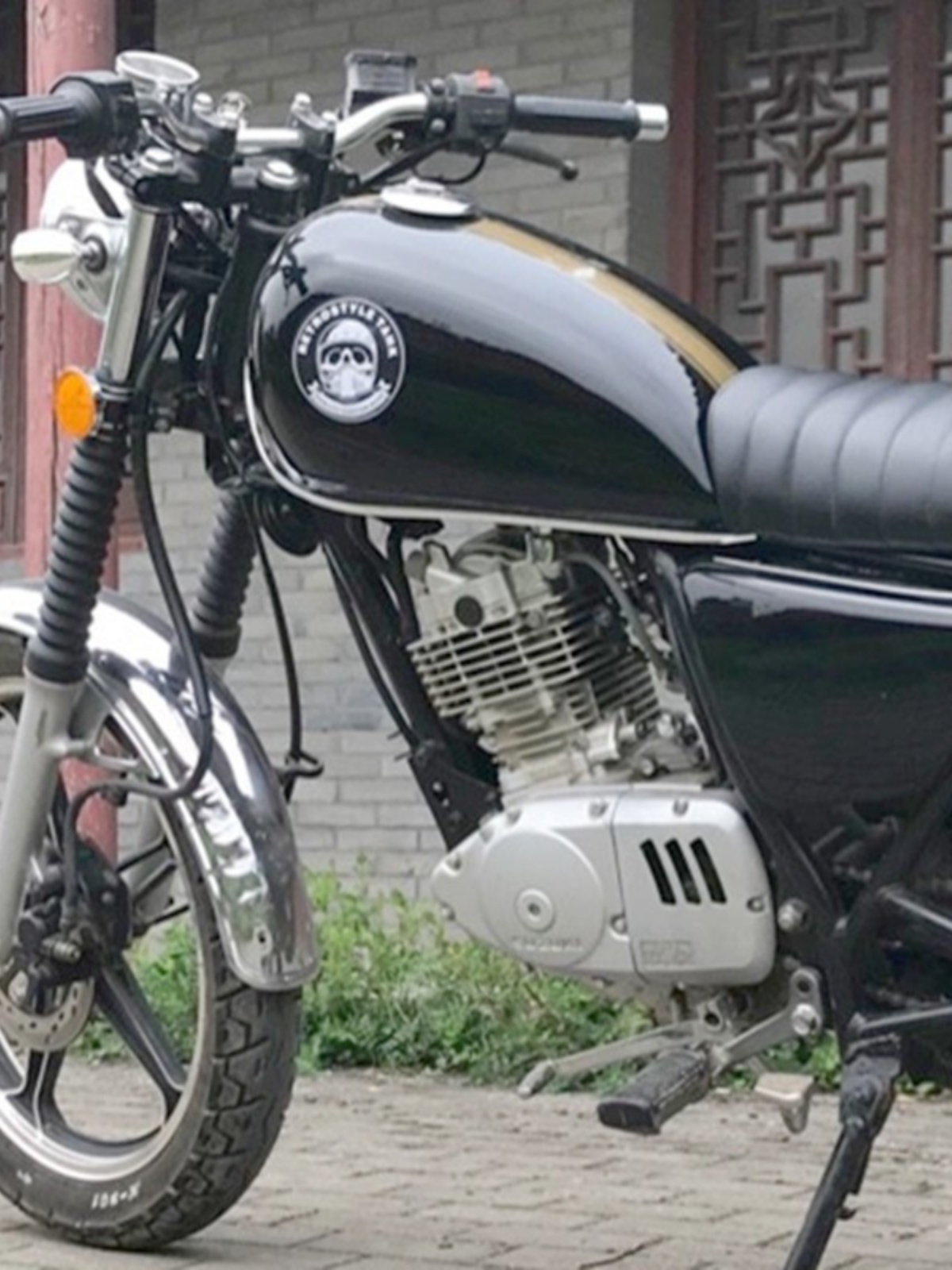 GN125摩托车复古改装油箱云豹纯色油缸光固化烤漆不褪色无标牌孔