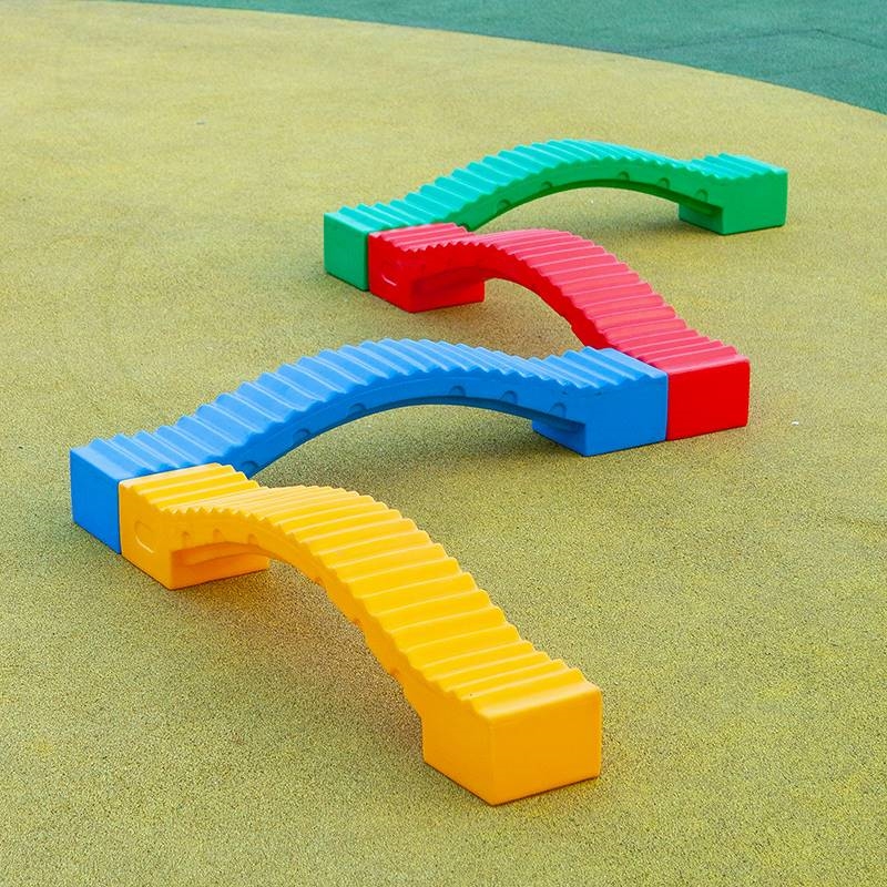 现货幼儿园户外体智能p儿童塑料独木桥感统训练器材体育活动玩具