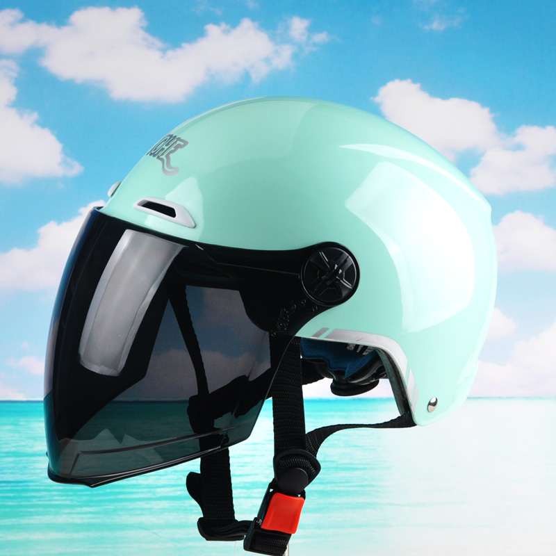 3C认证正品永恒头盔电动车摩托车半盔男女通用夏季轻便透气安全帽