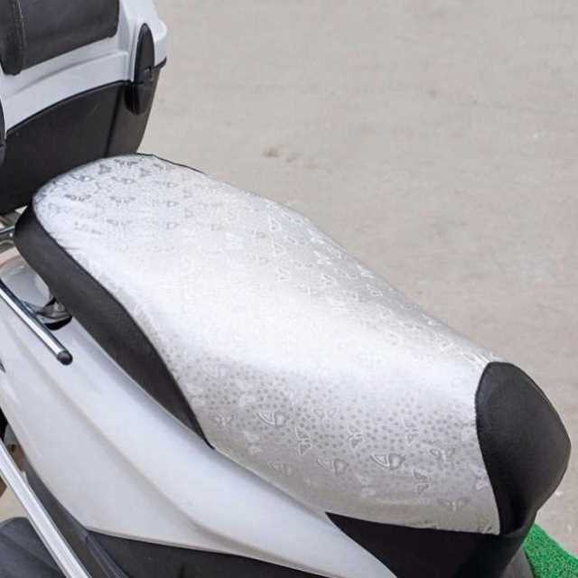 电瓶车坐垫套电动车皮革座套摩托车踏板车座垫 防水夏季防晒通用