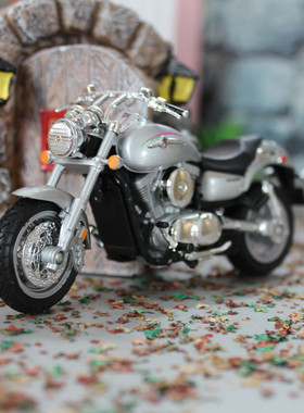 威利1:18川崎火神摩托车模型Vulcan1500太子巡航摩托车模摆件礼物