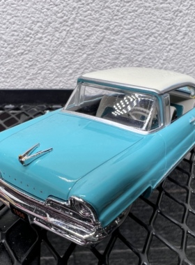 1:43林肯1956款LINCOLN PREMIERE经典老式合金老爷车汽车模型摆件