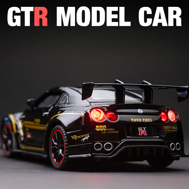 GTR跑车赛车合金车模1:32儿童男孩金属玩具车摆件仿真汽车模型