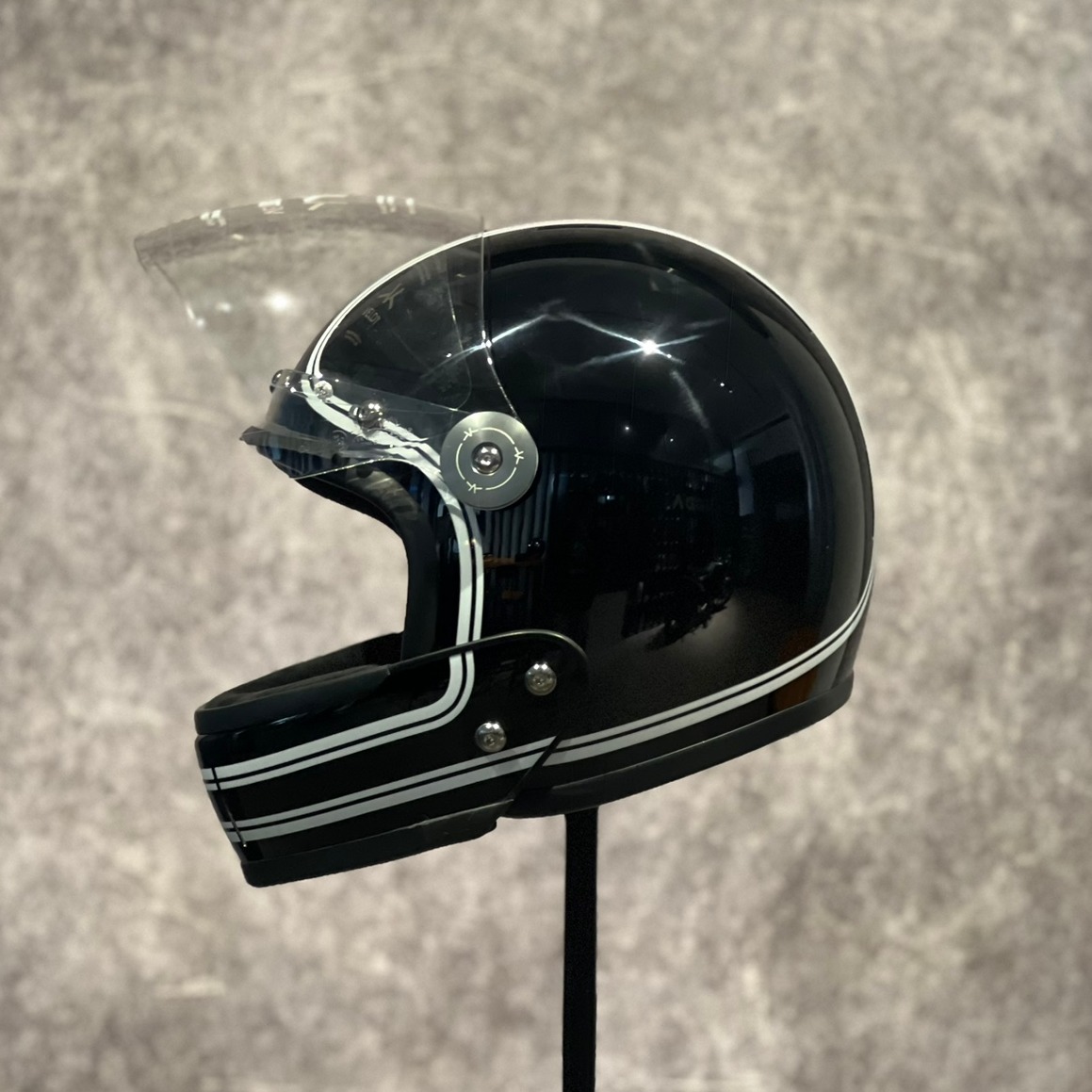 慕尼黑VELDT法国复古机车盔全盔摩托车头盔3c认证男女亮黑白线条