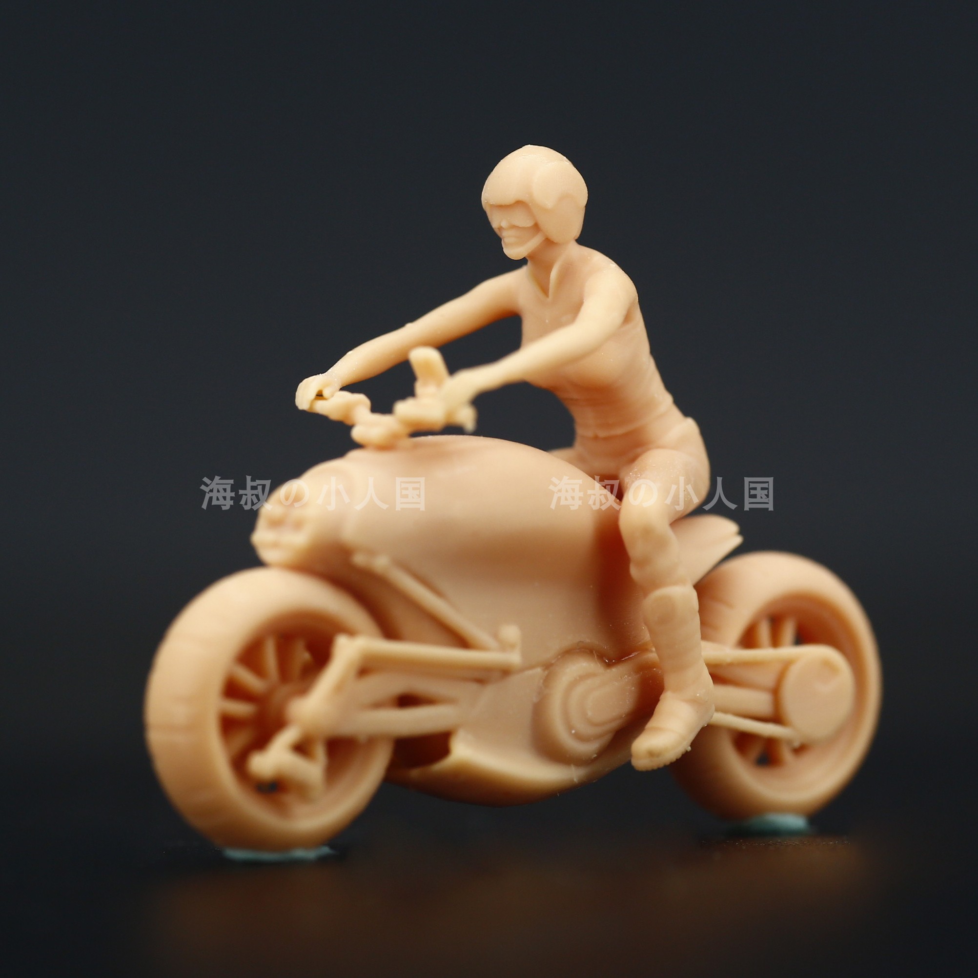 【海叔】A013骑未来科技摩托车美女1:64人偶模型手办1:43微缩小人