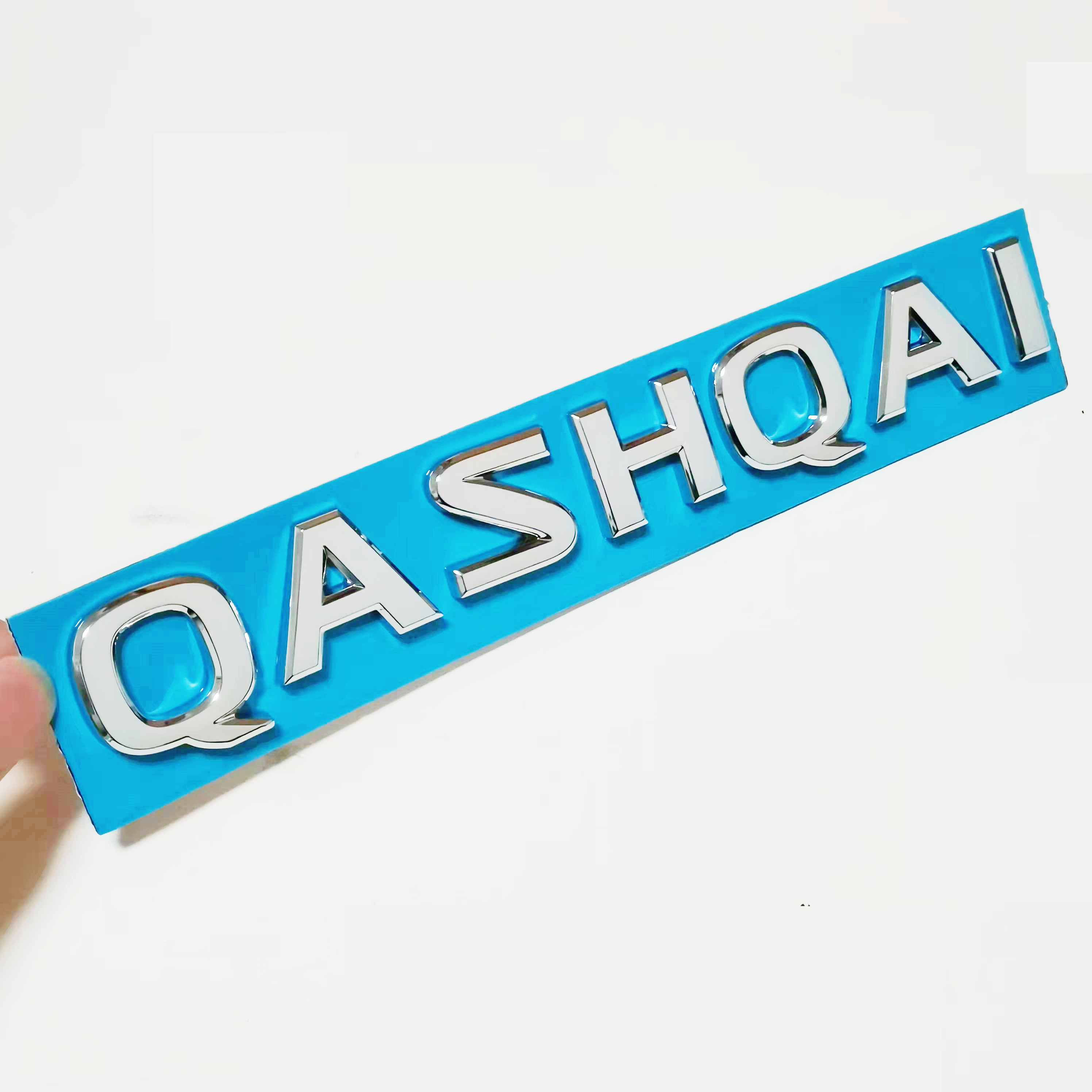 适用于东风尼桑新老款逍客QASHQAI英文字母车标贴后尾箱标志cvt标