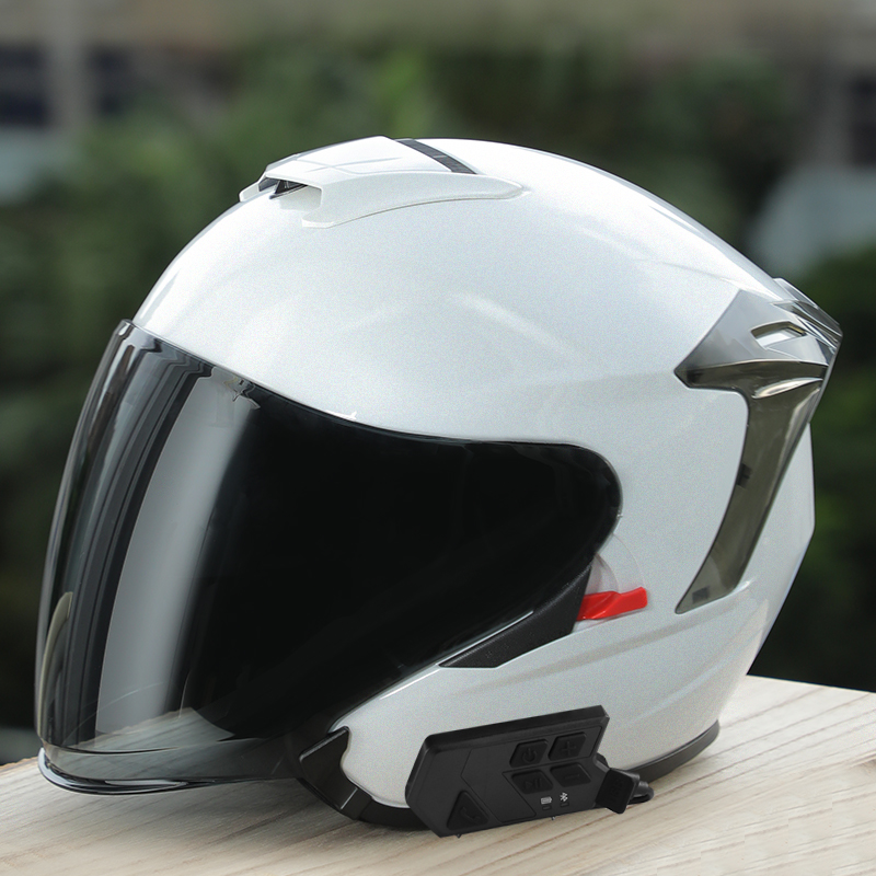 新款摩托车头盔3c认证半盔带蓝牙耳机四季骑行机车双镜片四分之三