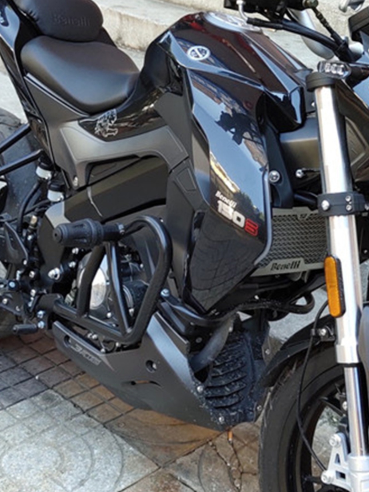 150S保险杠防摔胶前护杠特技杠改装配件适用于贝纳利小迅龙摩托车