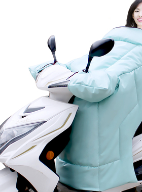 电动摩托车挡风被冬季保暖加厚加绒电瓶车连体PU皮防风防水挡风罩