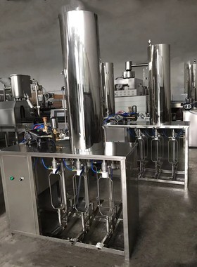 厂河北饮料机械生产设备小型汽水汽22混合灌装机碳饮酒料灌装机酸