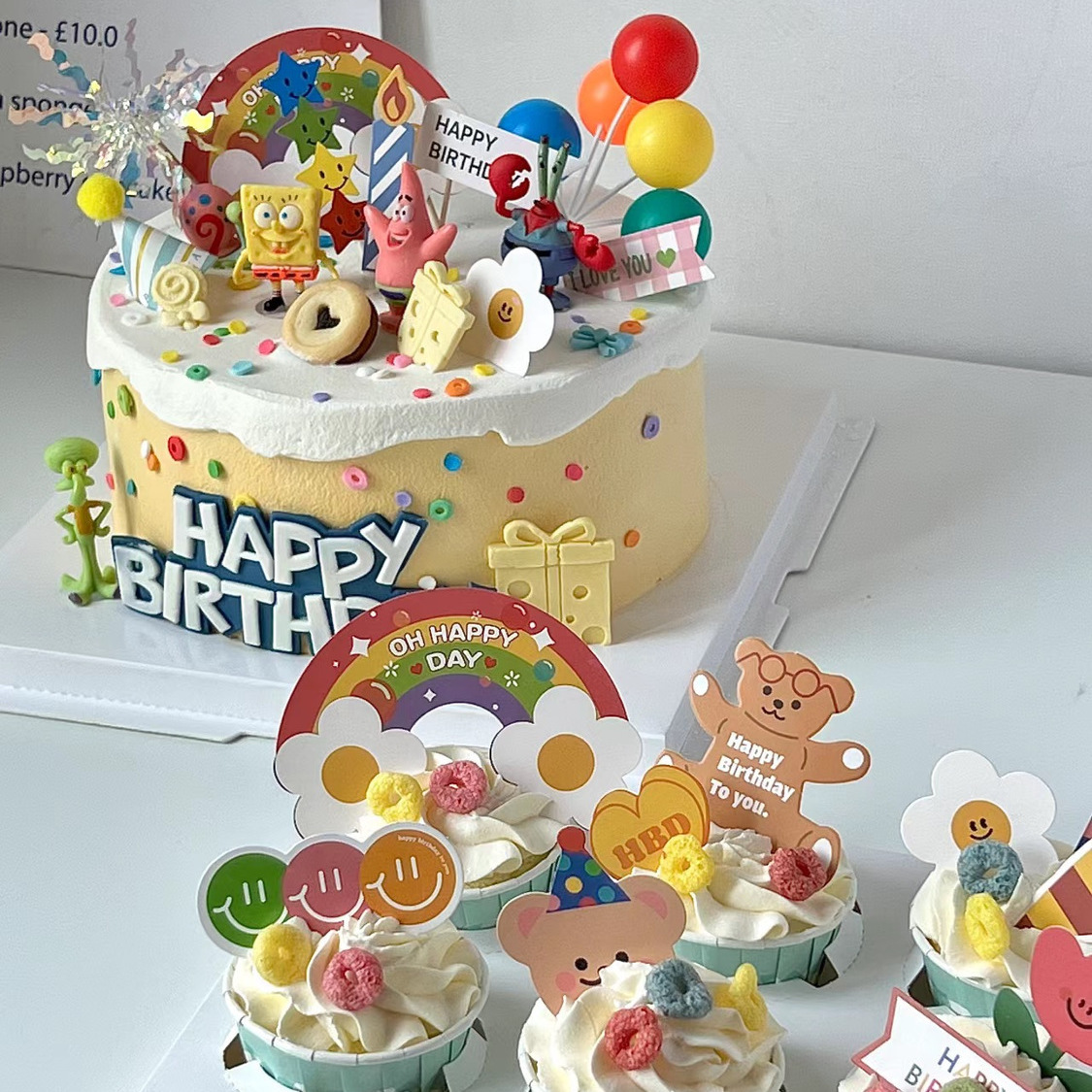 海绵宝宝蛋糕装饰彩色气球卡通蜡烛笑脸彩虹帽子儿童插件插牌