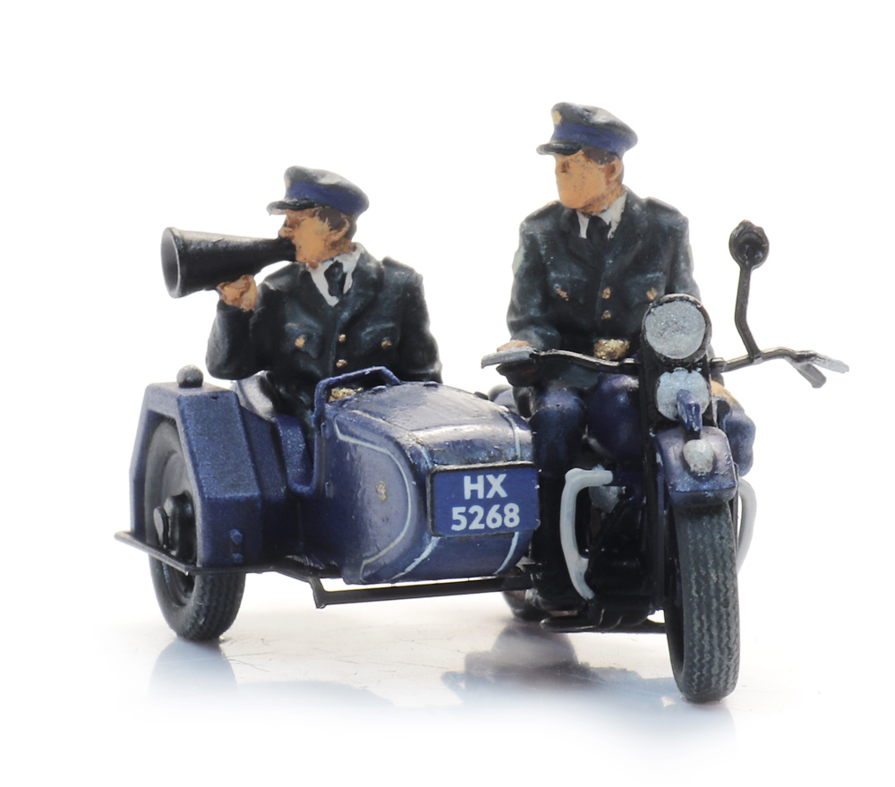 24年新 HO 成品 Artitec 387.580 騎有邊車摩托的兩個帝國警察