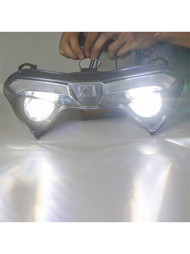 杜卡迪跑车V2 V4 V4S V4R大灯总成适用新款车头灯LED照明灯下唇板