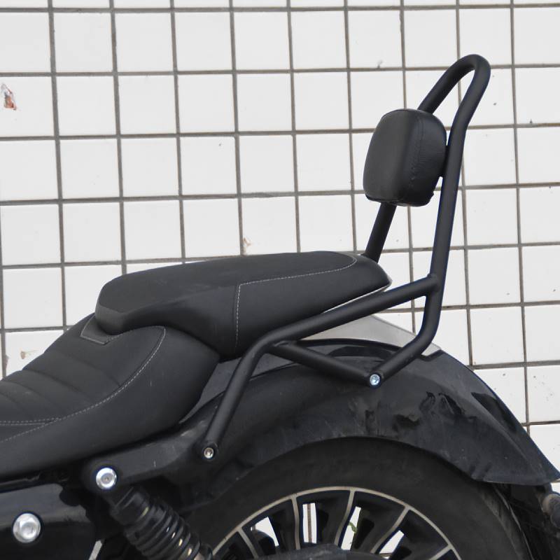 适用奔达灰石300s后扶手靠背摩托车改装配件小靠弓安全座椅靠尾翼