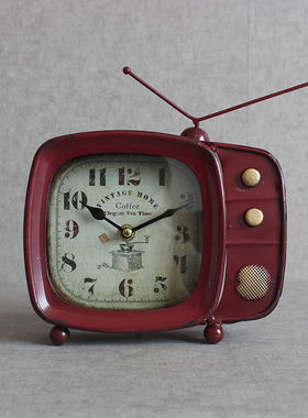 复古铁艺电视机座钟摆件 创意家居客厅装饰钟做旧美式乡村时钟
