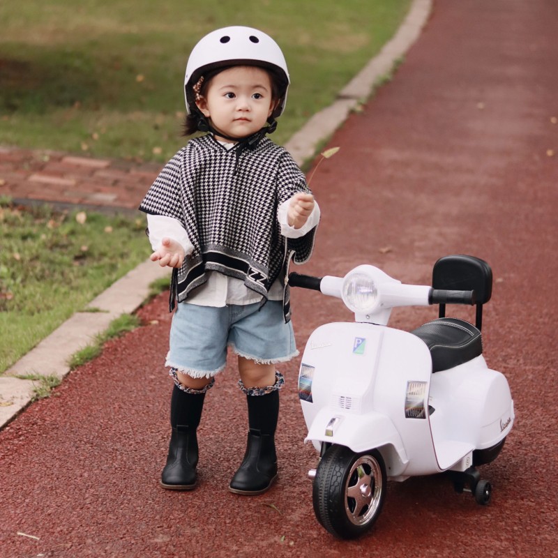 儿童头盔四季通用电动车帽子男孩女孩护具摩托车半盔自行车安全帽