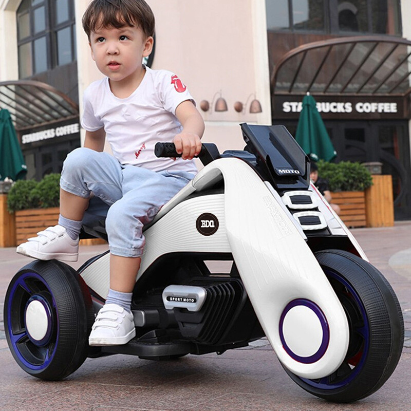 儿童摩托车宝宝三轮车小男孩电动车女玩具车可坐人新款充电3-6岁