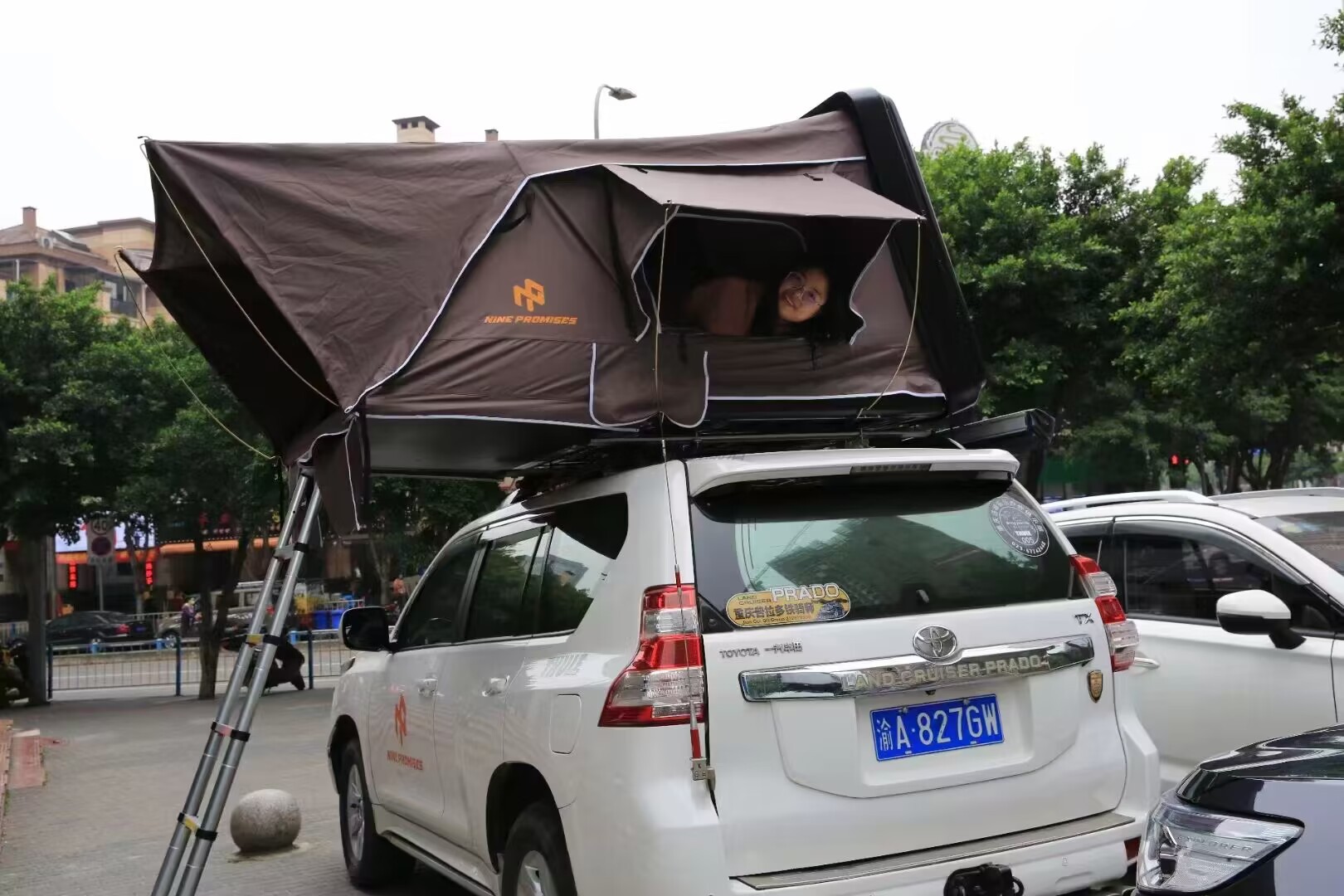 皮卡车专用侧开硬顶车顶帐篷皮卡改装货箱篷布帐篷