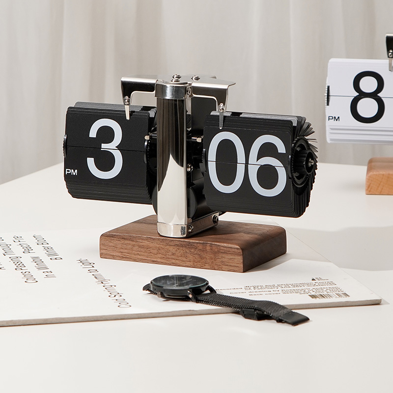 创意自动翻页时钟桌面摆件桌搭好物实木现代简约机械时钟复古礼品