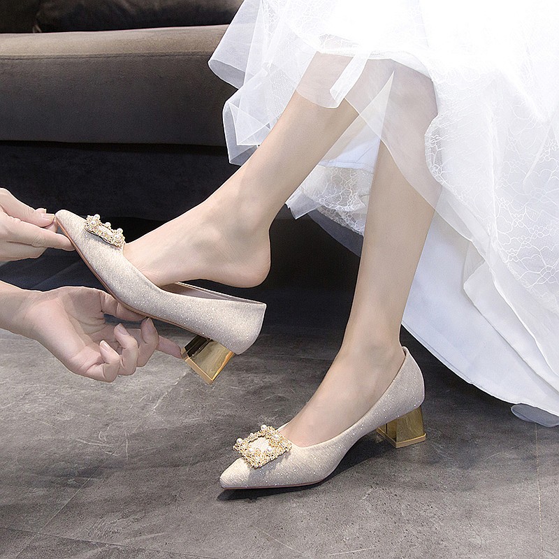 水晶婚鞋主婚纱鞋粗跟高跟鞋女2022年新款新娘结婚伴娘鞋日常可穿
