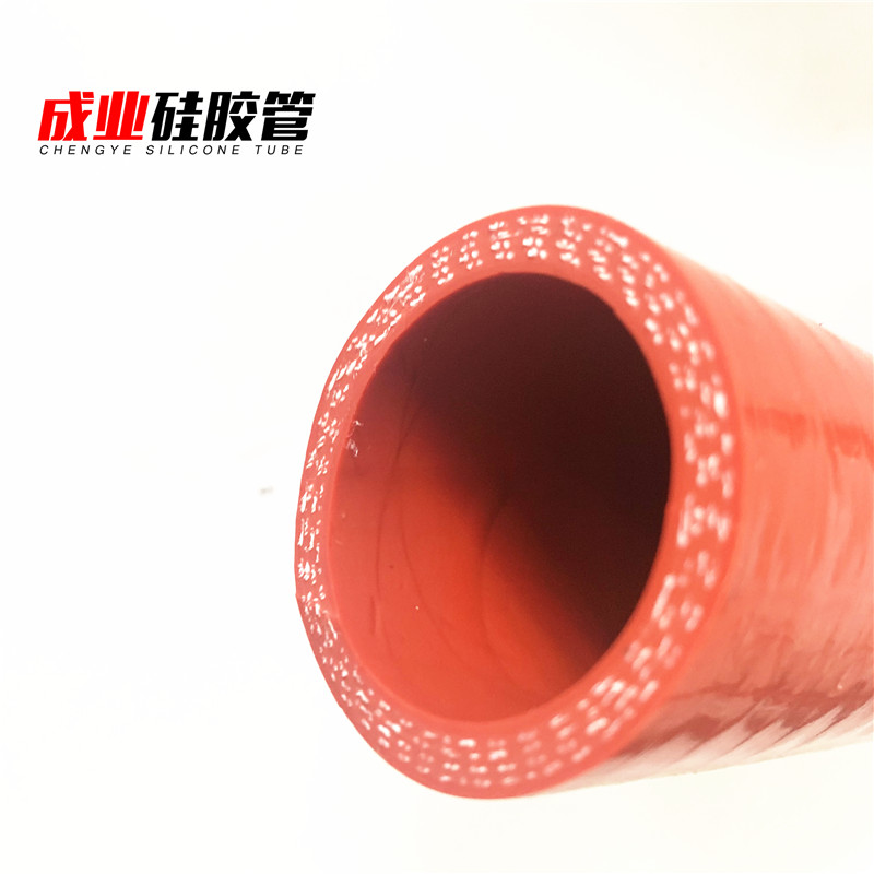 北京吉普汽车BJ40老款2.4上下水管强化硅胶管耐高温暖风散热器管
