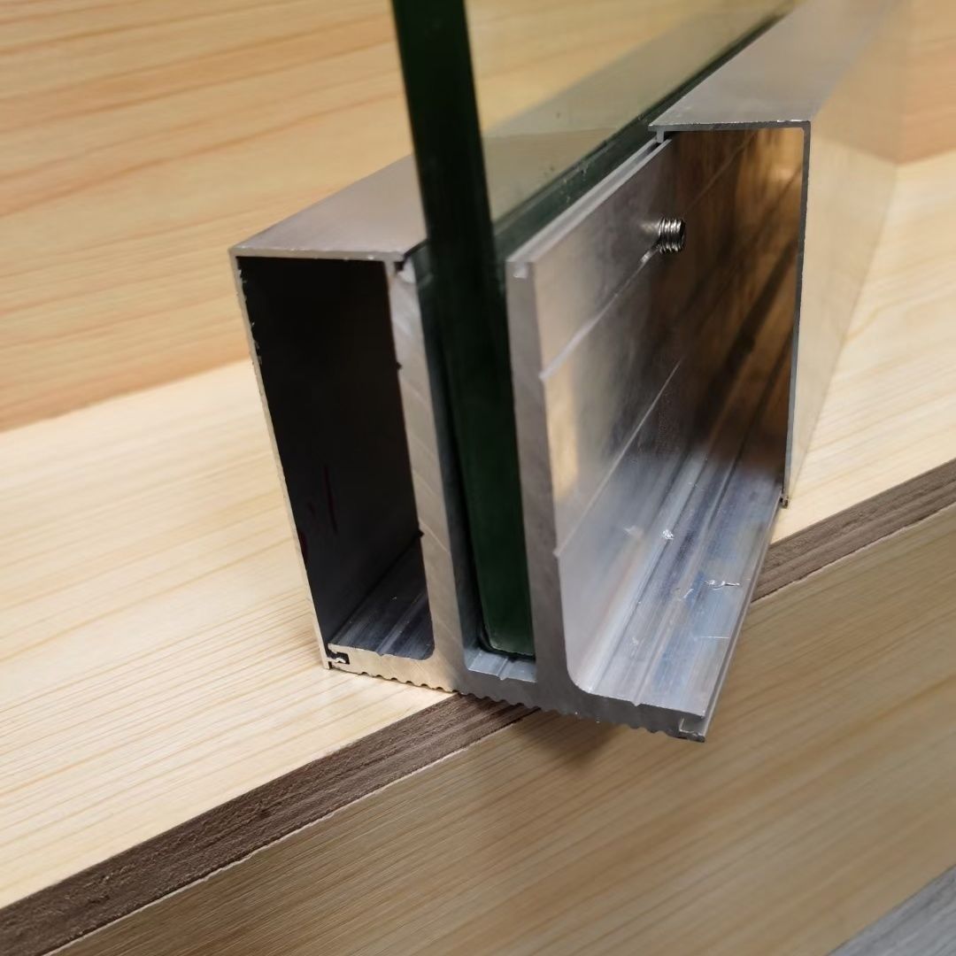 无框明装玻璃护栏铝槽灯带地槽楼梯扶手不锈钢无框玻璃u型地槽