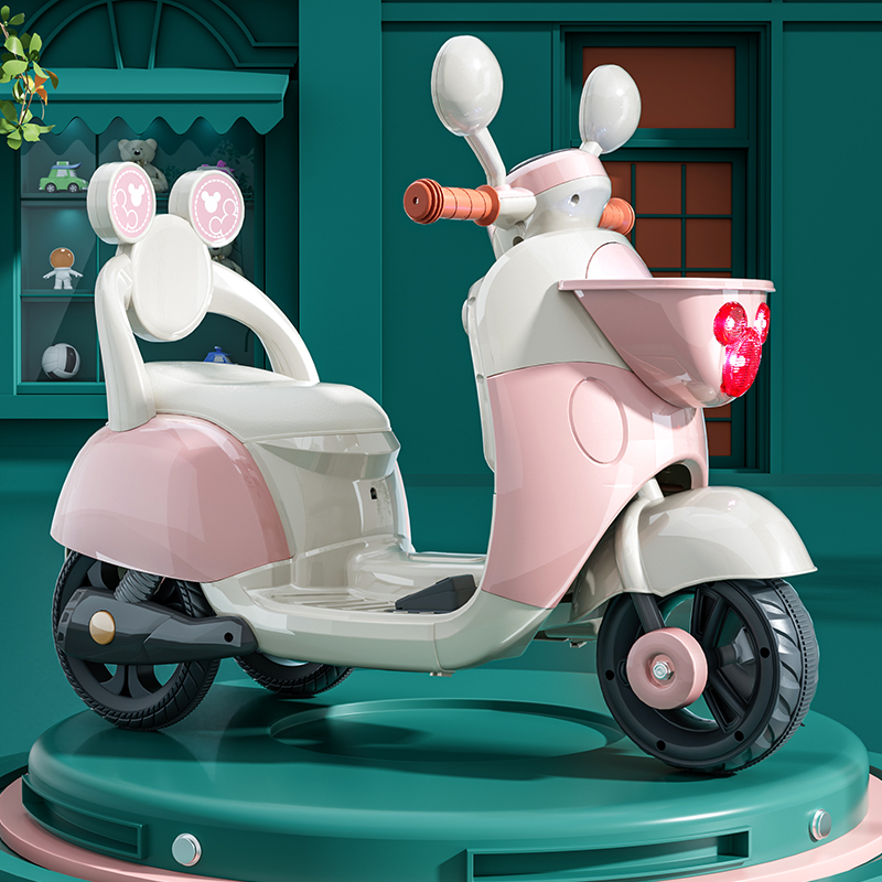 高档儿童电动摩托车三轮脚踏车遥控童车男女宝宝可坐玩具车双驱电