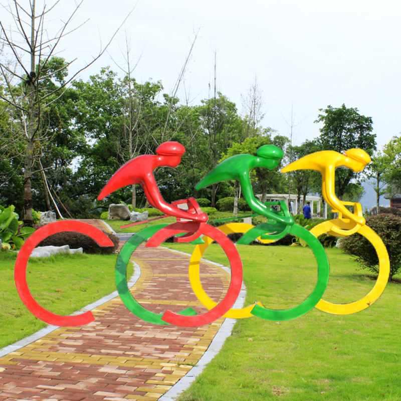户外铁艺镀锌板运动骑自行车人物剪影雕塑公园校园体育馆装饰摆件