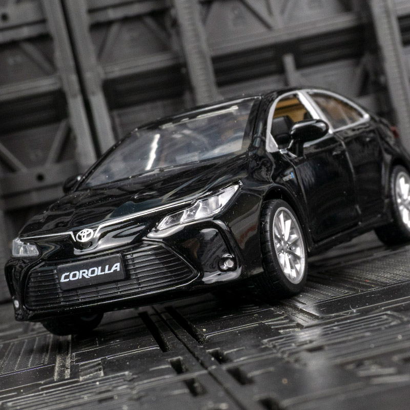 1:33仿真丰田卡罗拉Toyota Carola轿车金属模型车玩具车合金车模