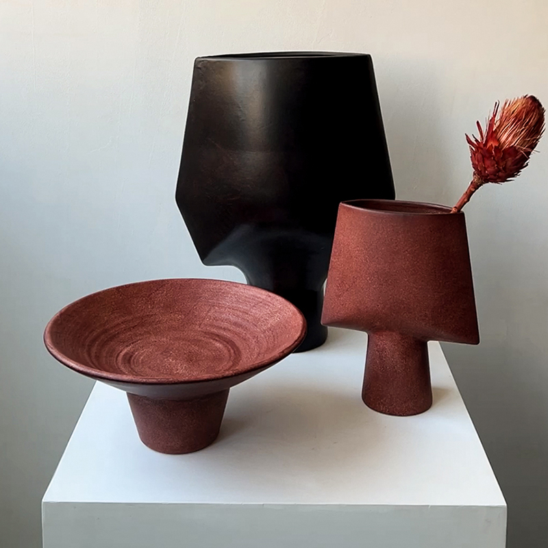 LIVETAI 诧寂风几何抽象花瓶家用客厅创意饰品莫兰迪色陶瓷干花器