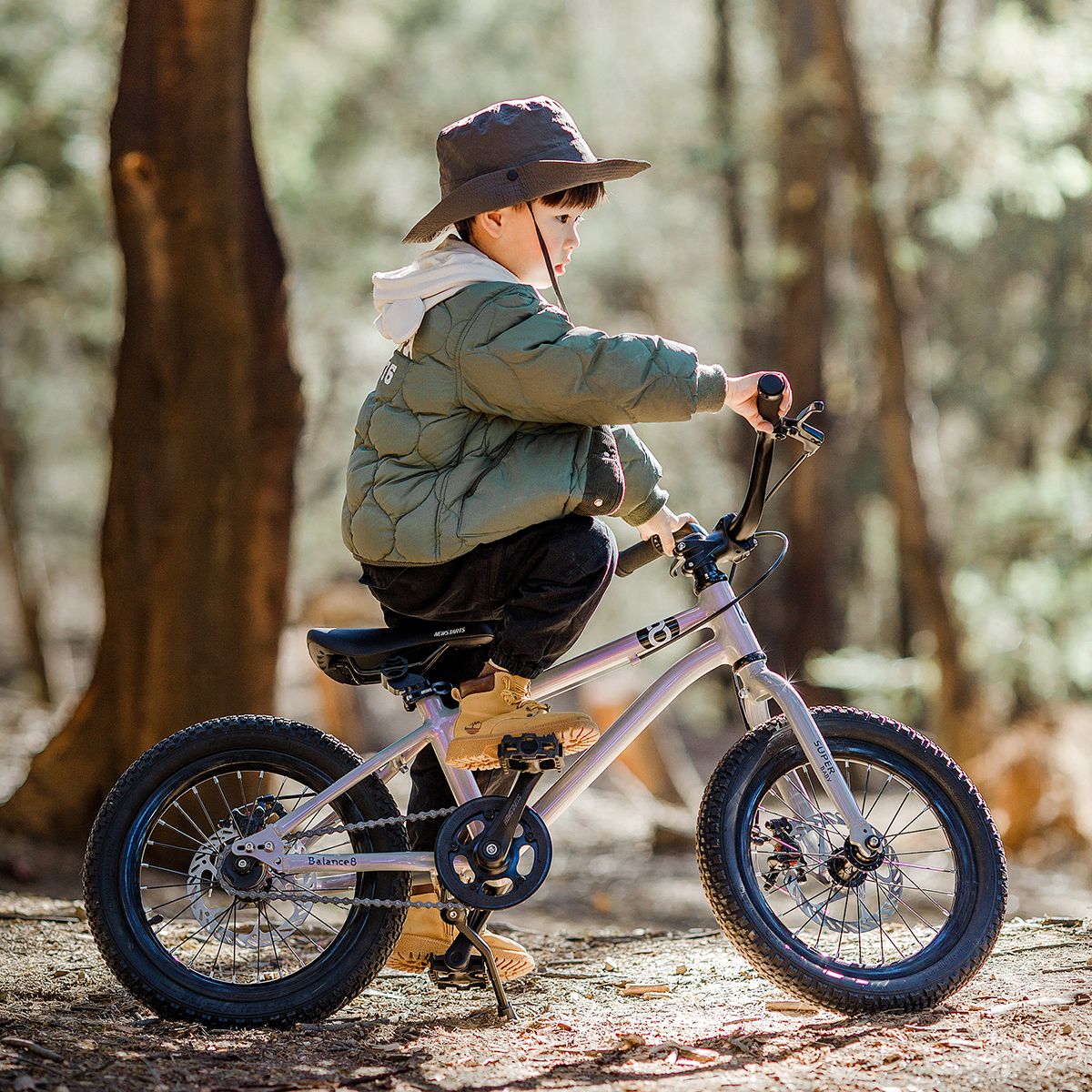 小探险家铝合金儿童自行车男女孩中大童超轻3-6-10岁脚踏单车碟刹