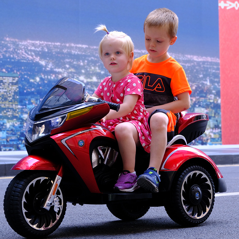 儿童电动摩托车可坐双人炫酷灯光电动车小孩玩具车双驱童车礼物