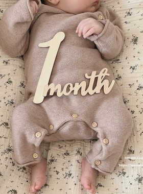 宝宝满月百天拍照道具神器周岁成长记录数字木质牌月份ins风套装