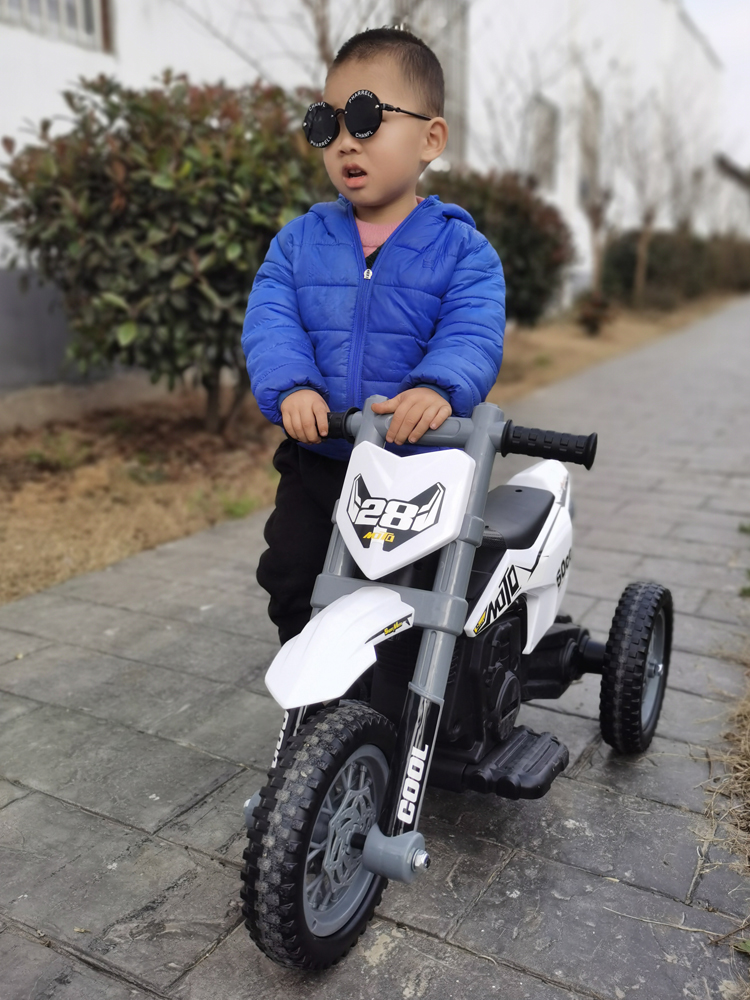 新款儿童电动越野双驱摩托车可坐宝宝玩具车滑行车小孩两轮摩托车