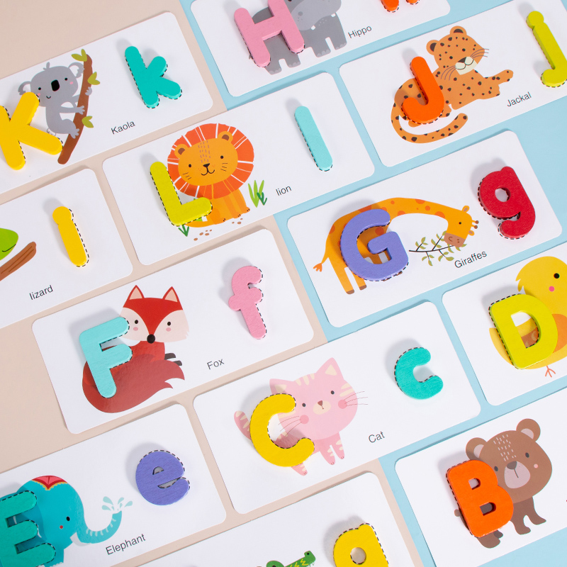 幼儿童早教英语单词认知卡片宝宝启蒙26个字母大小写积木颗粒玩具