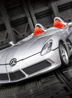 1:24仿真奔驰SLR斯特林慕斯敞篷轿车模型金属摆件玩具车合金车模