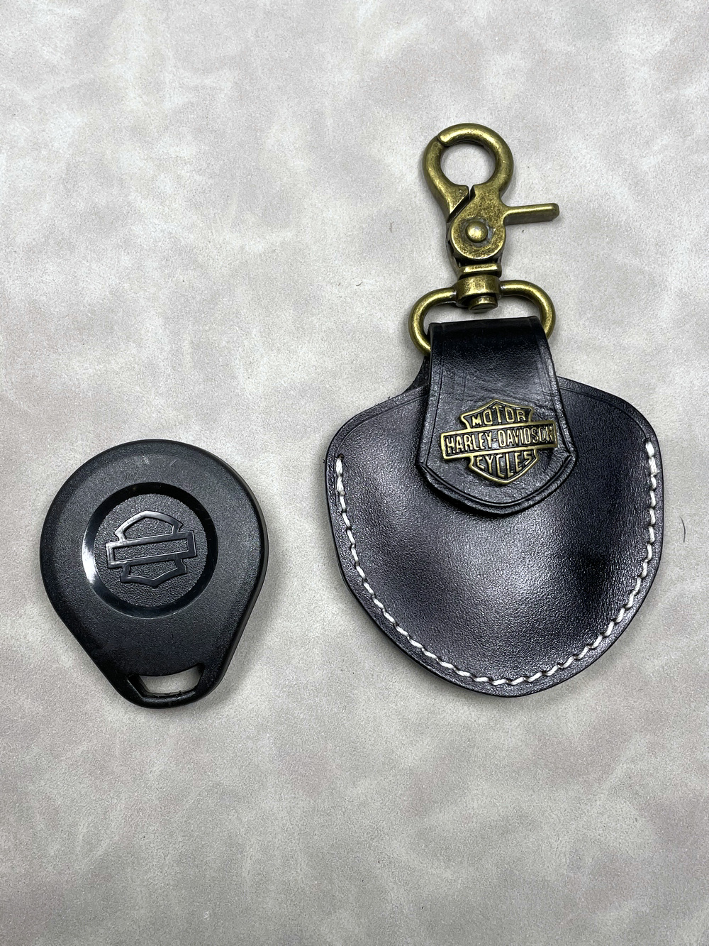 适用于哈雷钥匙包 X48感应启动钥匙套扣摩托车牛皮手工复古钥匙壳