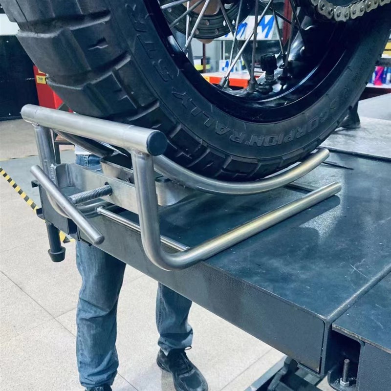 现货速发摩托车重机车维修工具起车架举升机后轮胎更换辅助机修保