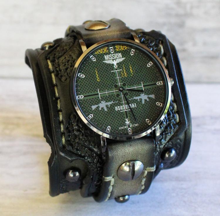 美国代购Watch㊣ 手作哥特朋克欧美腕表复古表盘绿色皮革士兵手表