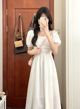 法式温柔方领白色连衣裙女夏季新款小个子泡泡袖显瘦气质高腰长裙