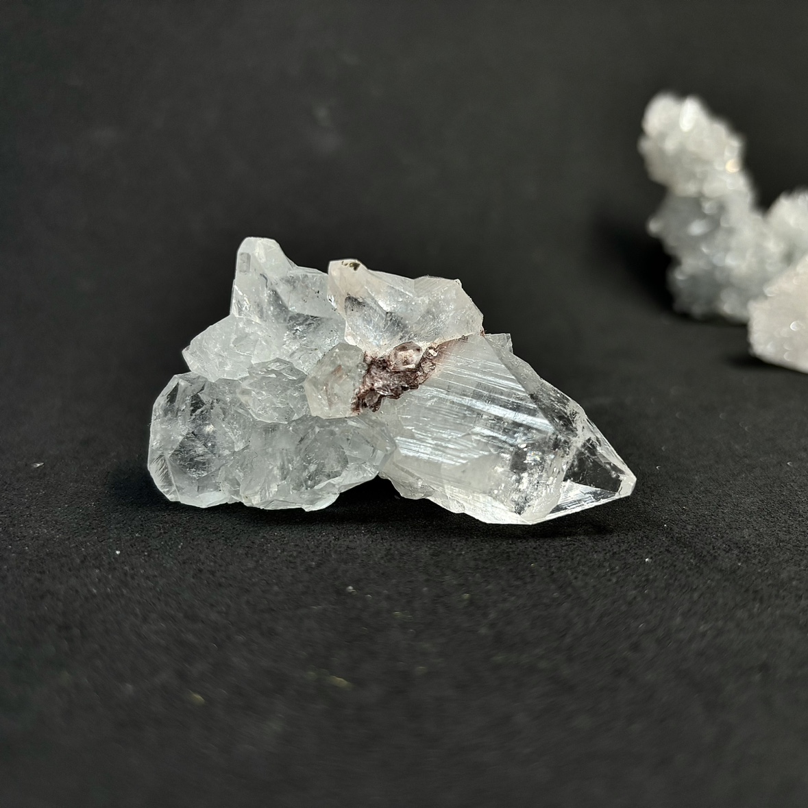 钻石鱼眼石原石天然矿物晶体标本猫矿石能量石晶宝石地质科普教学