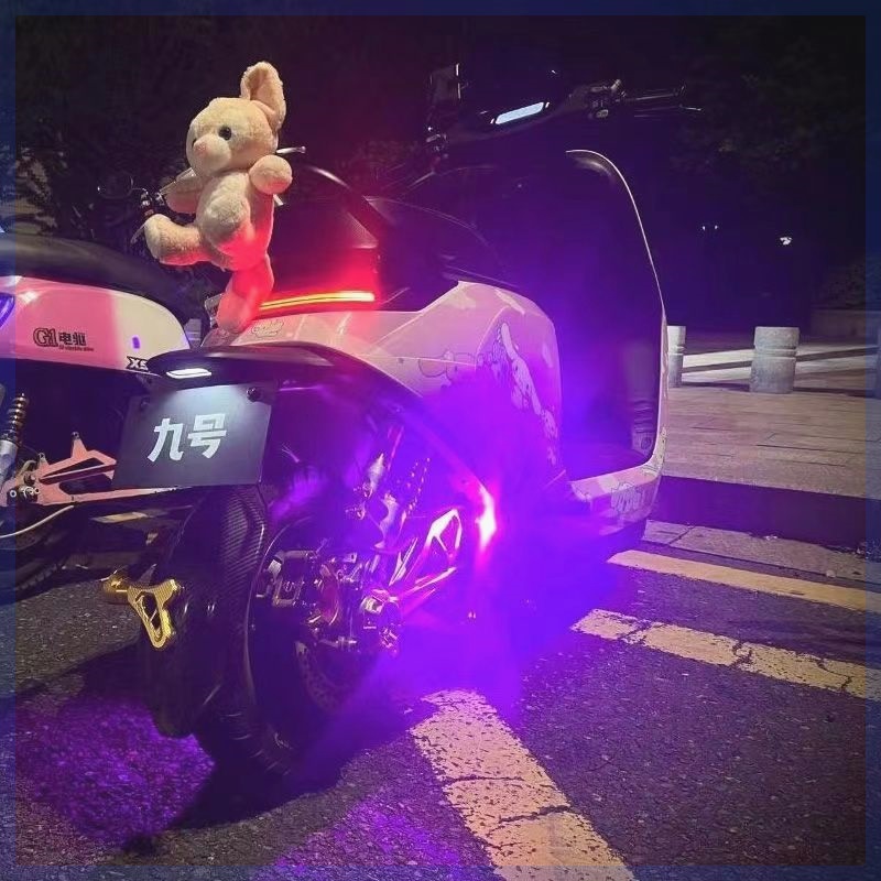 电动车氛围灯爆闪led彩灯尾灯警示摩托车闪光氛围底盘装饰灯改装