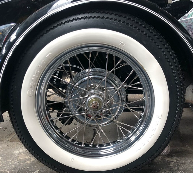 白边摩托车轮胎哈雷太子巡航长江750复古摩托车外胎的白边轮贴