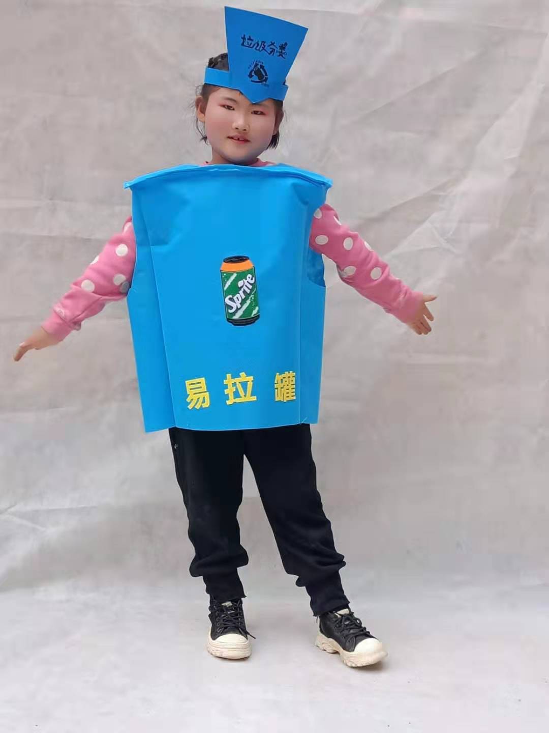 有害电池垃圾桶卡通人偶服装行走人偶表演道具易拉罐幼儿园演出服
