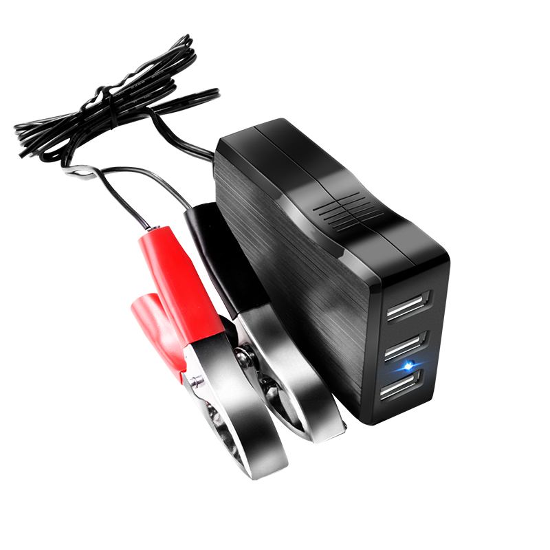 摩托车车载电瓶手机USB充电器12V24伏转换5V多功能通用型快充接头