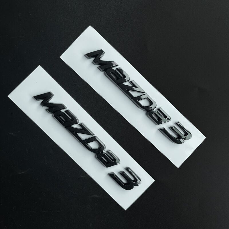 适用进口马3亮黑后车标贴mazda3英文标后备箱MAZDA3黑色标志贴