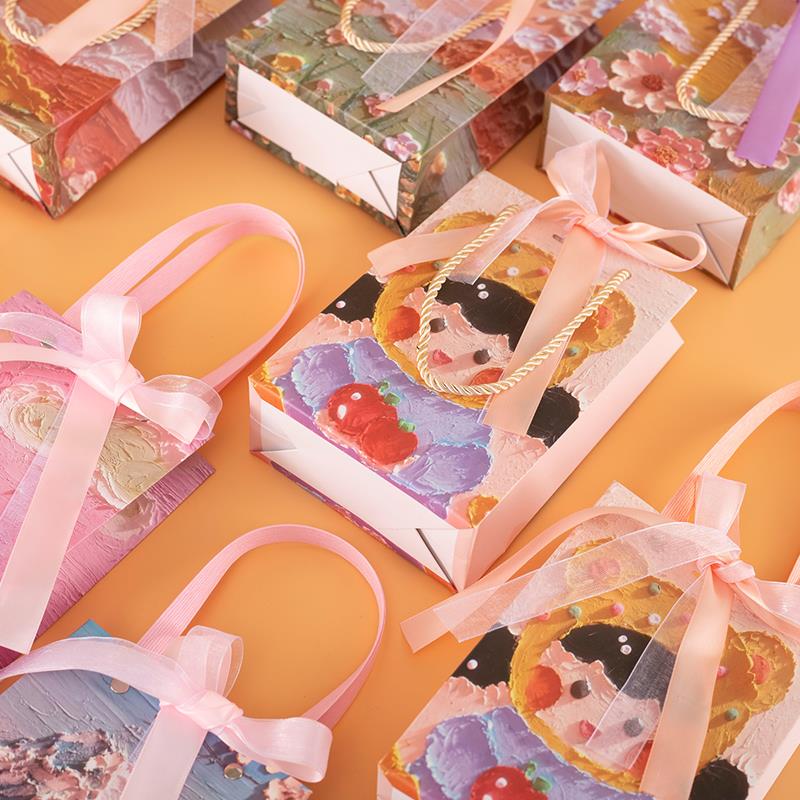 生日礼物袋包装治愈纸袋立体花束唯美奶油风花瓣手提袋高端礼品袋