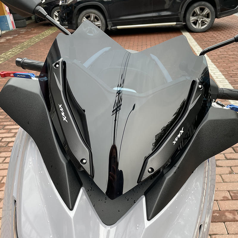 适用于雅马哈XMAX300 250摩托车运动型挡风玻璃 遮阳板导流板风挡